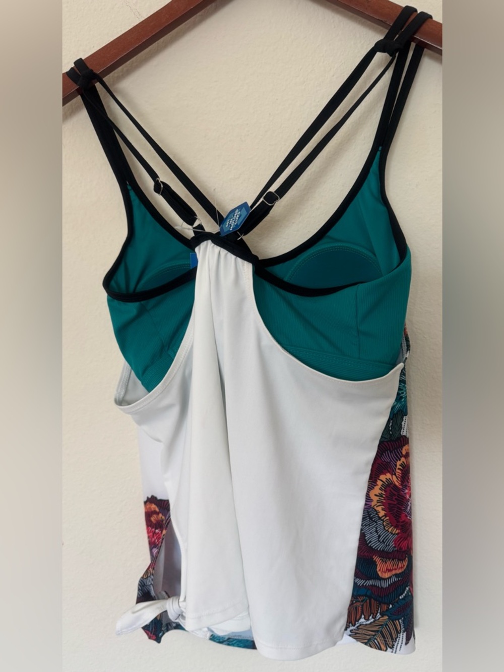 Free Country Women’s Side-Tie Tankini Swimsuit Top With Macrame Floral - Picture 10 of 10